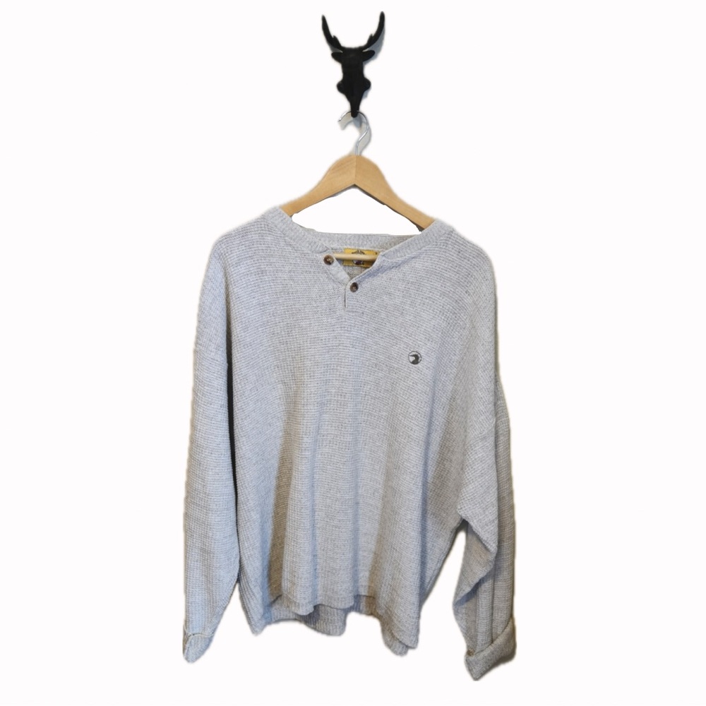 Vintage Duck Head Knit Two Button Grey Top